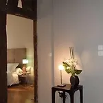 Du Louvre Apartmanhotel