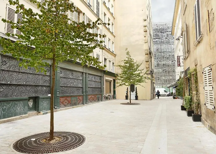 Du Louvre Apart-hotel