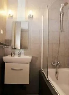 Lägenhetshotell Du Louvre 2*