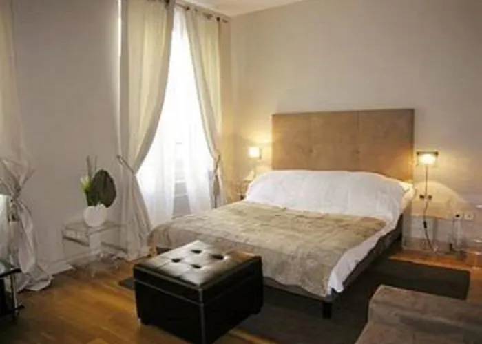 Aparthotel Du Louvre Parijs