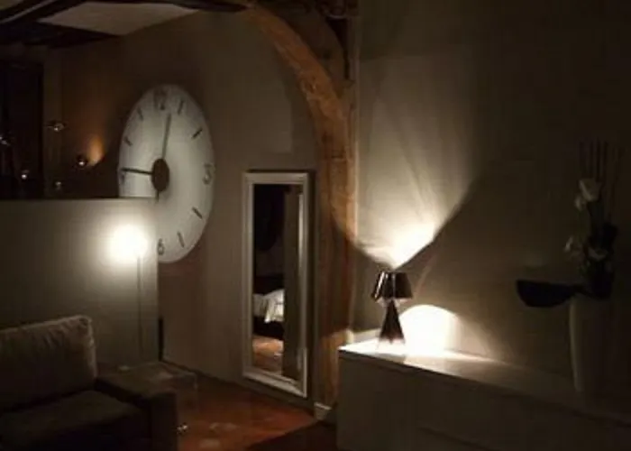 Lägenhetshotell Du Louvre 2*